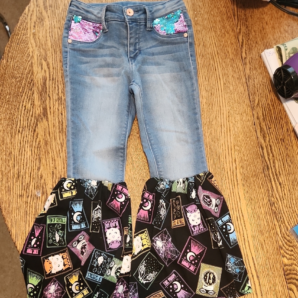 Colorful Kids Flare Jeans with Sequin Pockets Size 4/5
